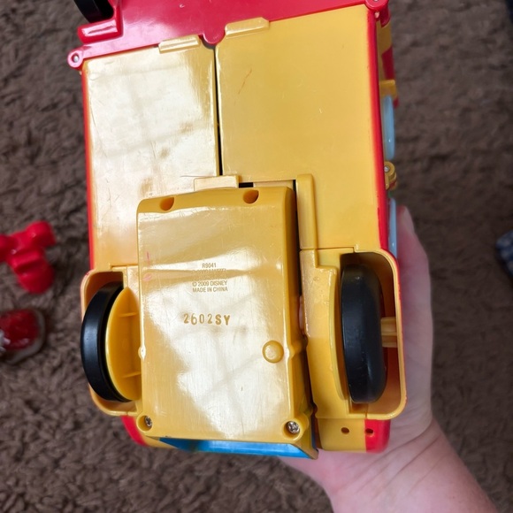 Disney Jr Mickey Mouse Clubhouse Cruisin' Camper RV With Ladder Play Set Toy - Picture 6 of 6